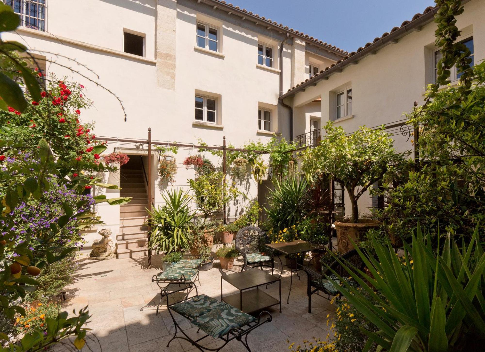 La Maison Des Augustins 4 Stars Spa Et Fitness Avignon Quarto foto