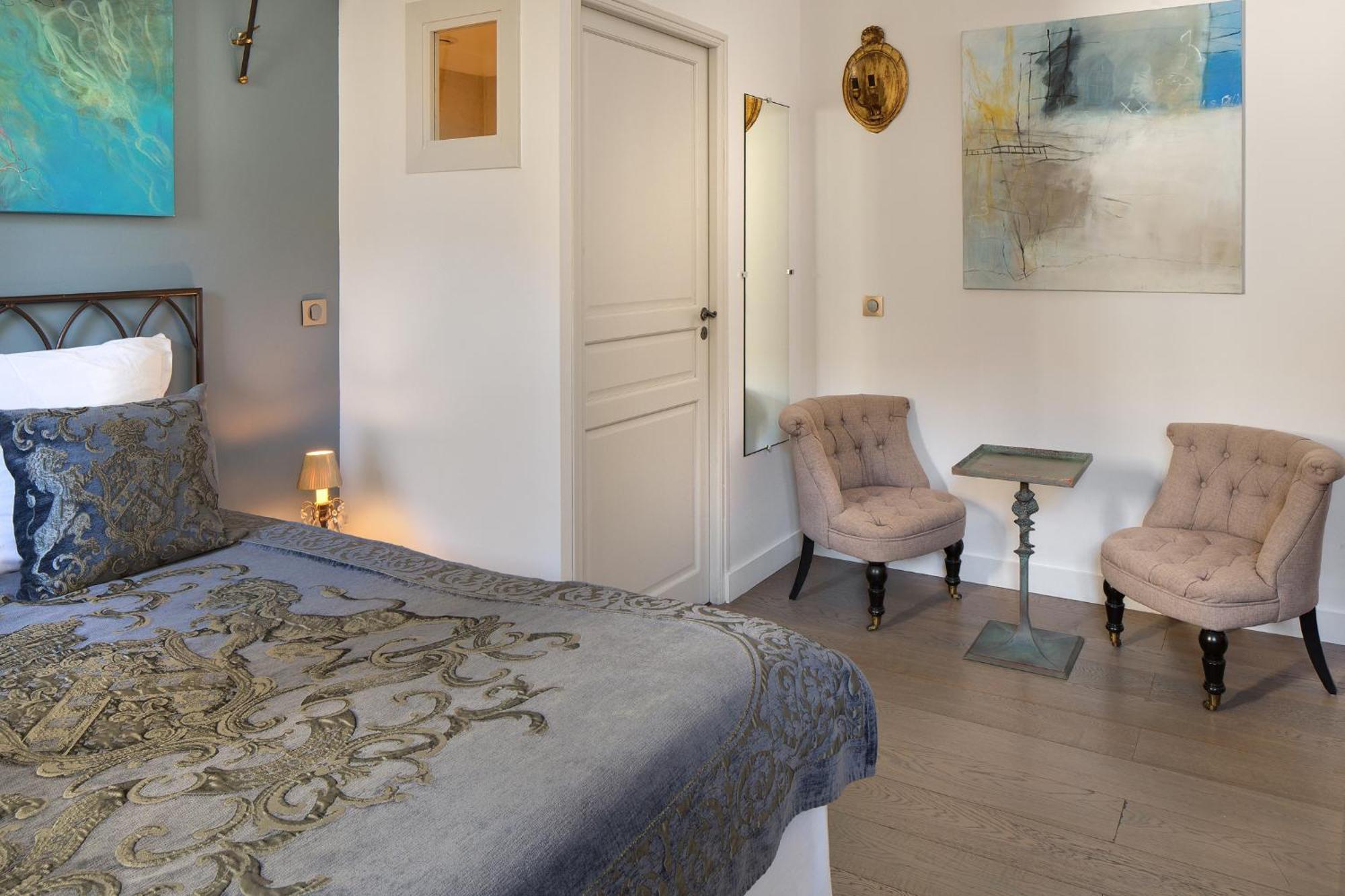 La Maison Des Augustins 4 Stars Spa Et Fitness Avignon Quarto foto