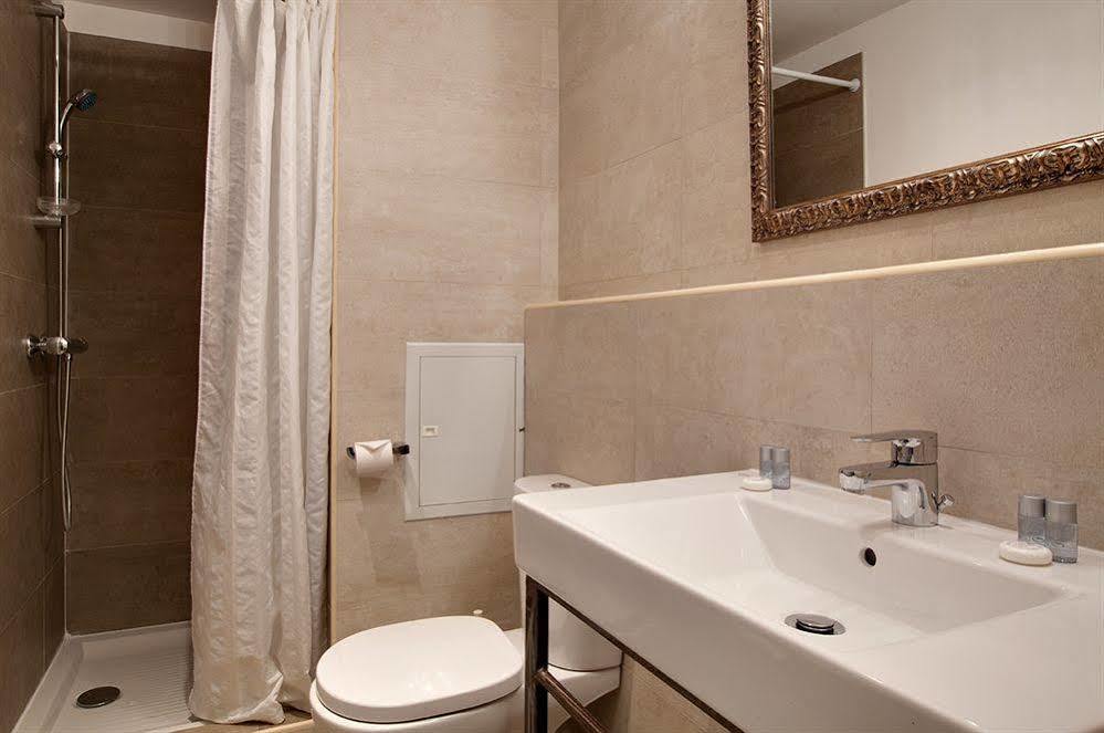 La Maison Des Augustins 4 Stars Spa Et Fitness Avignon Exterior foto